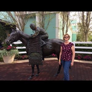 Meet your Posher, Lori